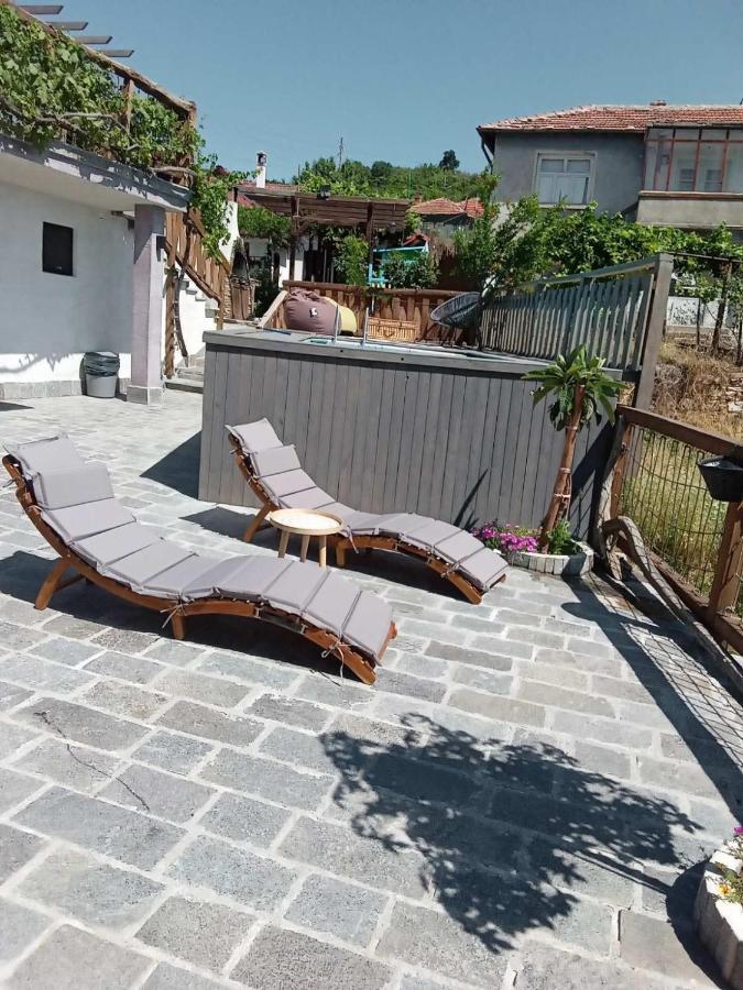 Namaste Къща В Село Камилски Дол Kamilski Dol Dış mekan fotoğraf